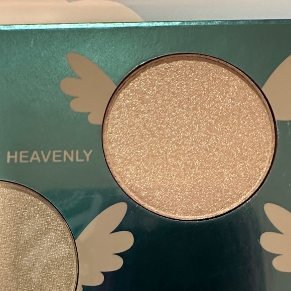 RUDE Angelic Glow Eyeshadow Palette - Picture 6 of 10